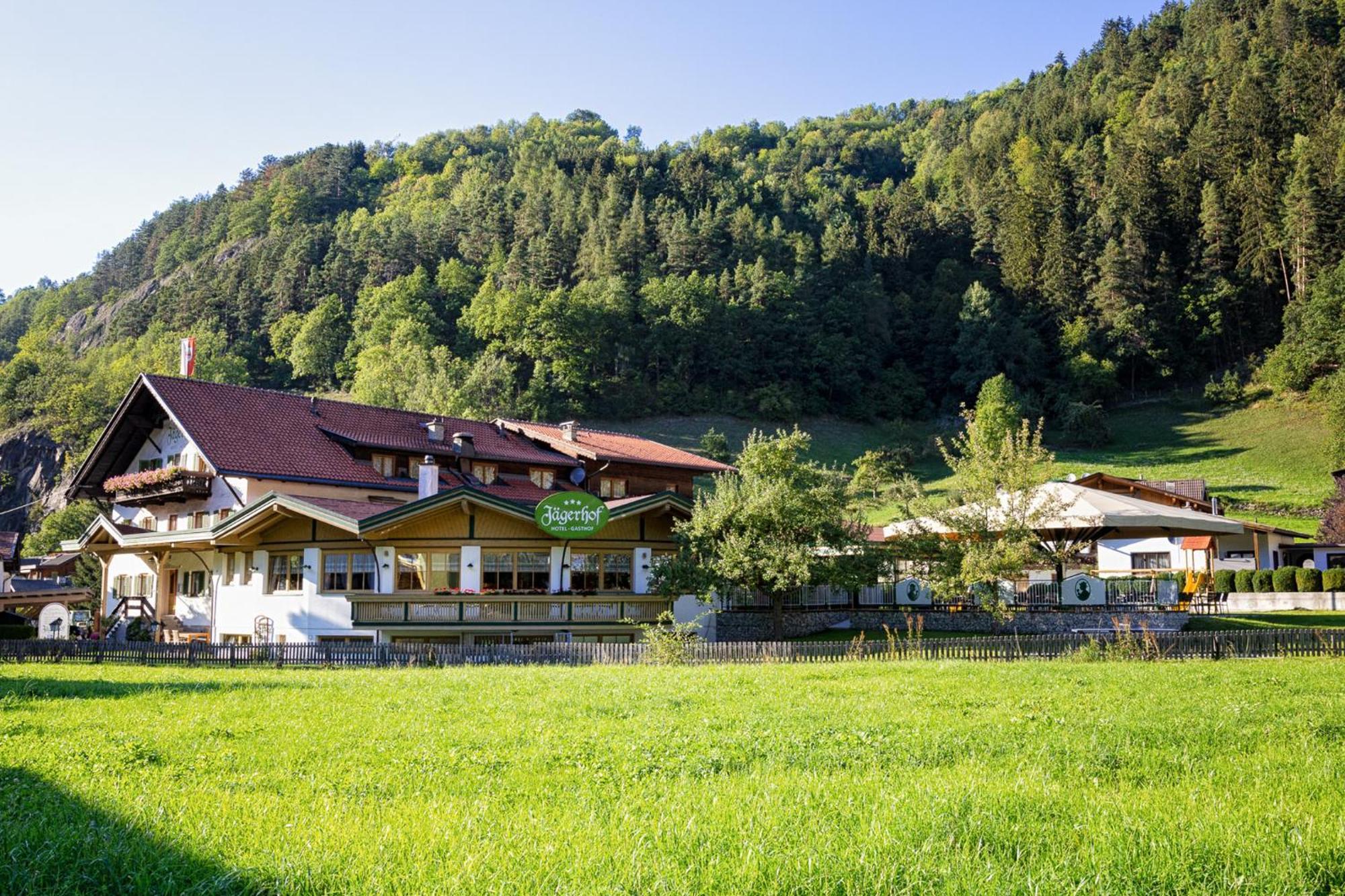 Hotel Jaegerhof Oetz Exterior foto