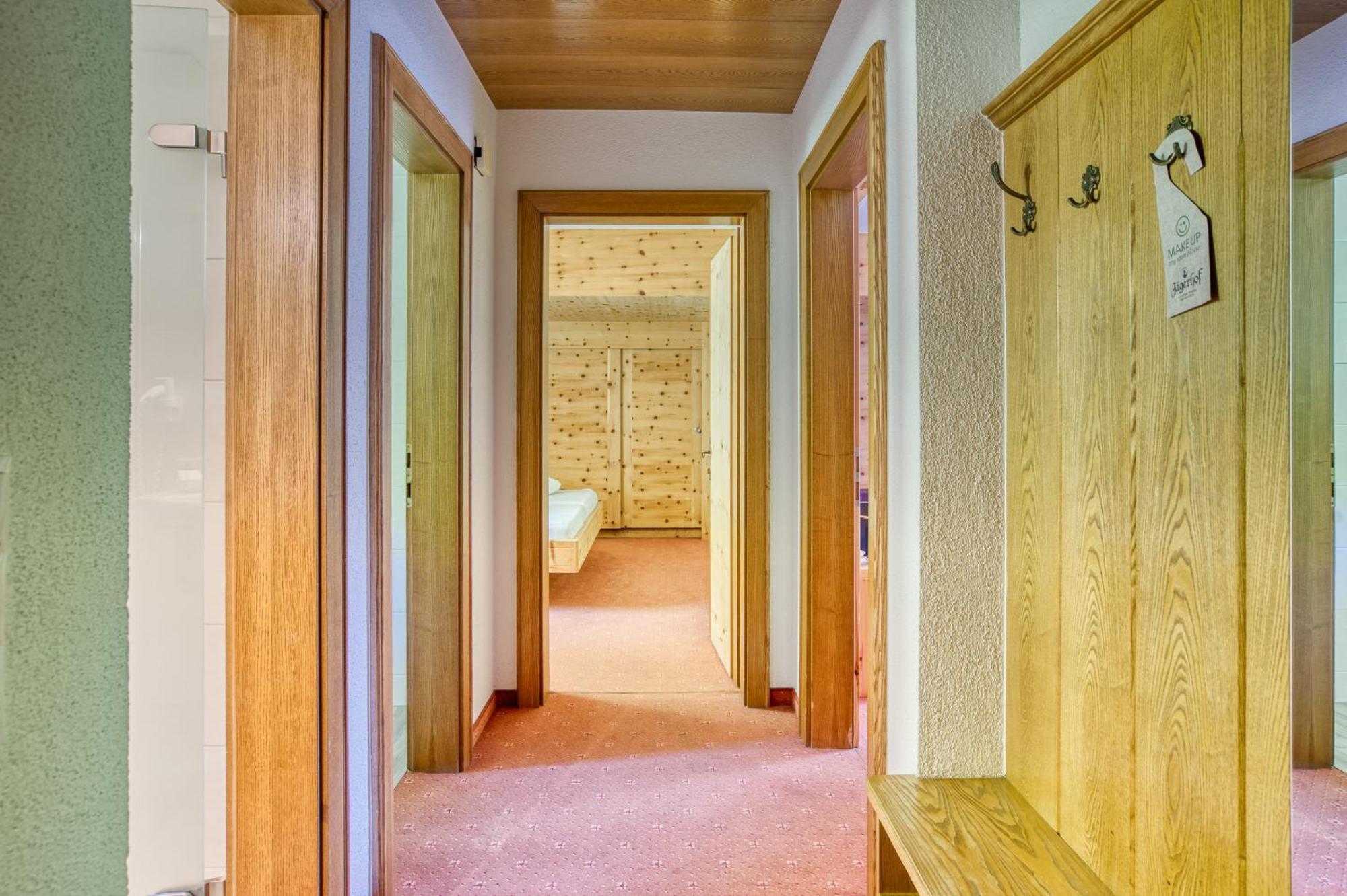Hotel Jaegerhof Oetz Habitación foto